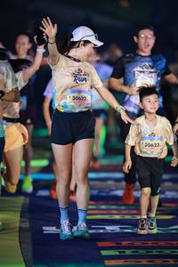 BIB: 
                            <button type="button" onclick="openModal(25218476)" class="btn btn-primary btn-sm float-right btn-popup" data-toggle="modal" data-target=".modal-high-quality">
                        <i class="fas fa-shopping-cart"></i> Add to Cart
                    </button>
                                            <button type="button" onclick="isThisMe(25218476, true)" class="btn btn-success btn-sm float-right btn-popup btn-isme hidden" data-toggle="tooltip" data-placement="bottom" title="นี่คือรูปของคุณใช่ไหม คลิกที่นี่เพื่อเอาเข้าอัลบั้ม">
                        <i class="fas fa-plus"></i> Add to album
                    </button>
                    <button type="button" onclick="isThisMe(25218476, false)" class="btn btn-warning btn-sm float-right btn-popup btn-isnotme hidden">
                        <i class="fas fa-ban"></i> Remove from album
                    </button>